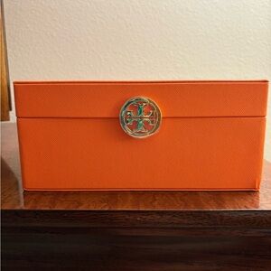 NEW Tory Burch Box